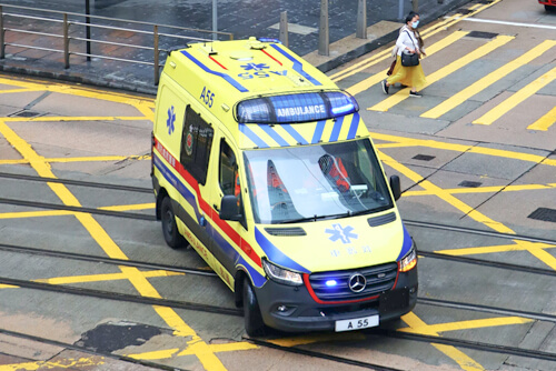 香港での救急車の呼び方